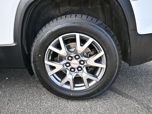 Used 2021 GMC Acadia SLT w/ Premium Package AWD/4WD image 10