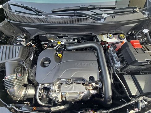 New 2026 Chevrolet Equinox LT AWD/4WD image 29