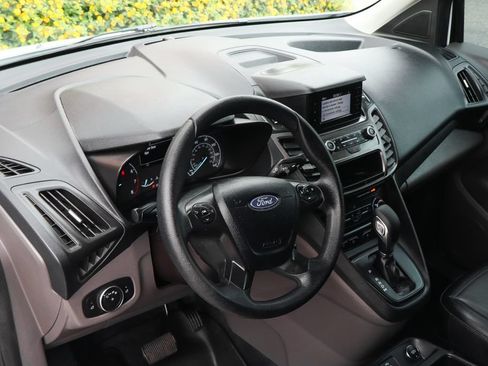 Used 2020 Ford Transit Connect XL FWD image 22