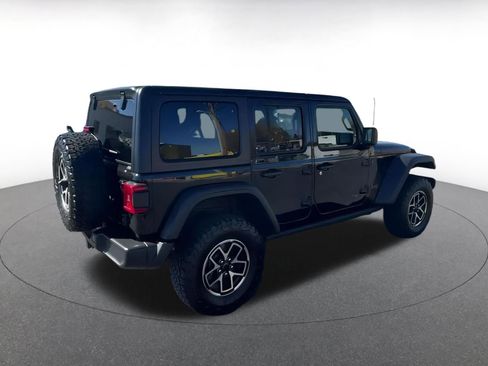 Used 2025 Jeep Wrangler Unlimited Rubicon image 12