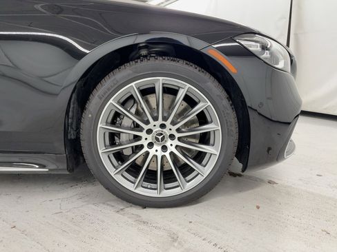 New 2026 Mercedes-Benz S 580e 4MATIC Sedan image 12