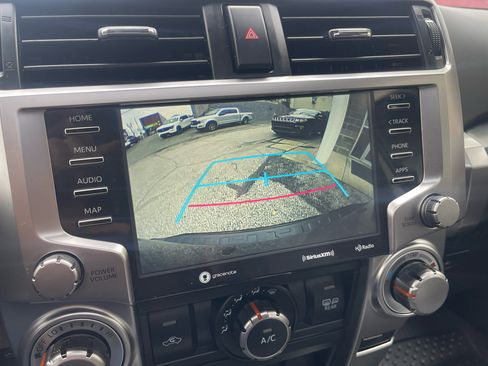 Used 2023 Toyota 4Runner SR5 Premium w/ Moonroof Package image 31