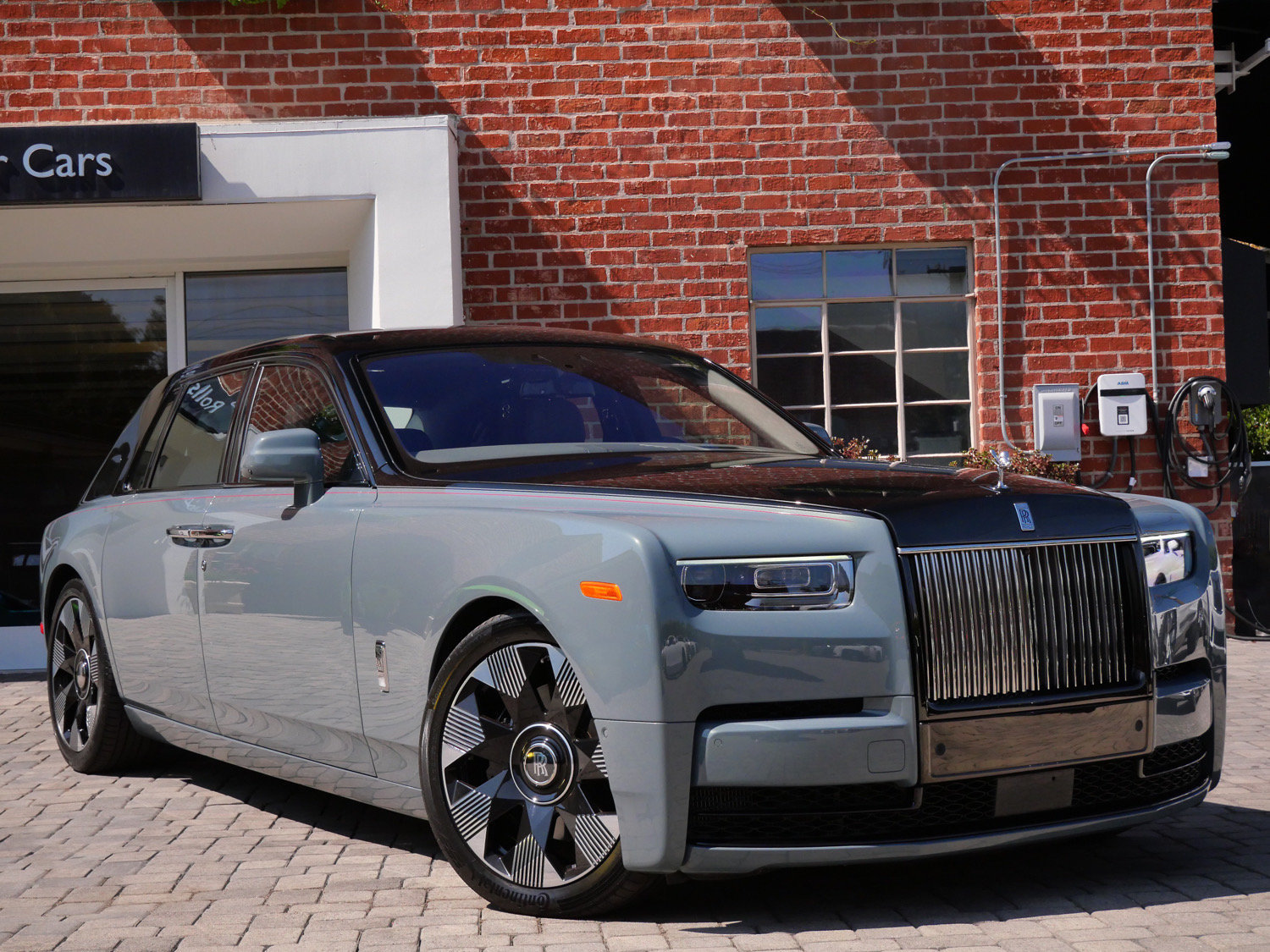 Certified 2023 Rolls-Royce Phantom Sedan RWD image 22
