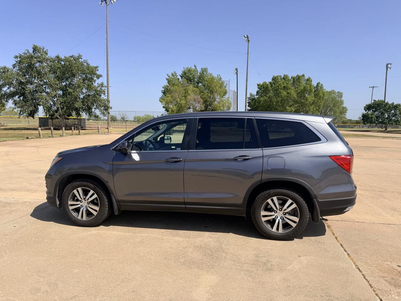 Used 2016 Honda Pilot EX-L image 6