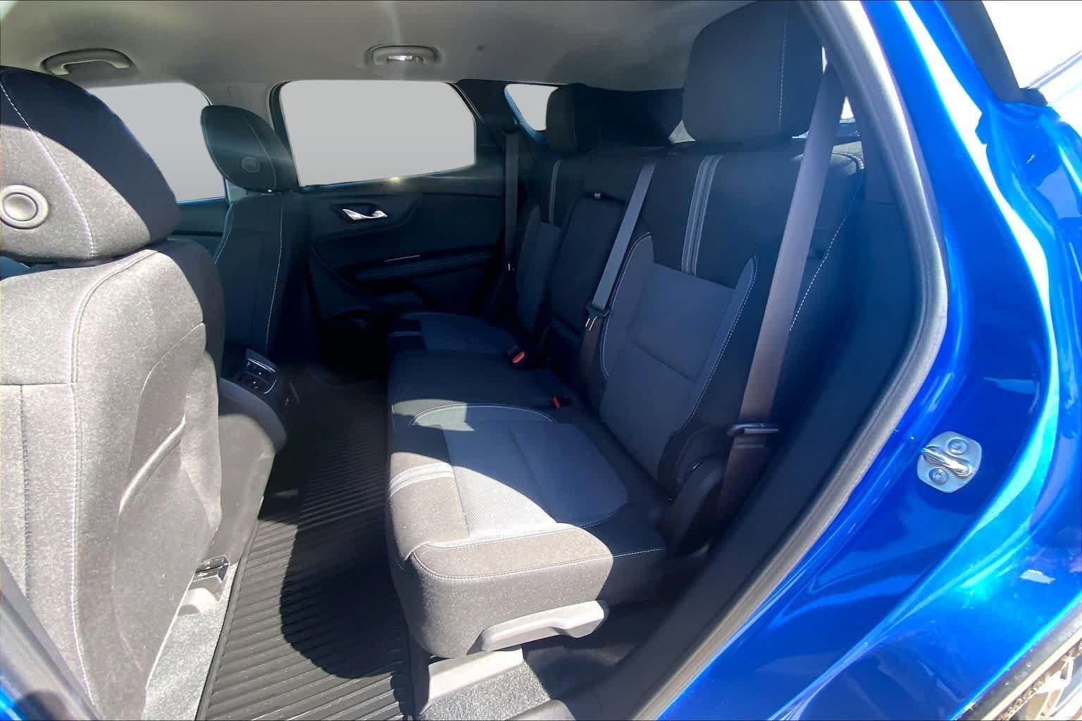 Used 2024 Chevrolet Blazer LT w/ Convenience Package FWD image 19