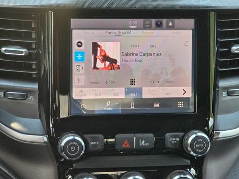 New 2026 RAM 1500 Express AWD/4WD image 8