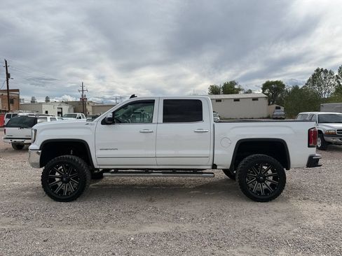 Used 2018 GMC Sierra 1500 SLT w/ SLT Premium Package AWD/4WD image 12