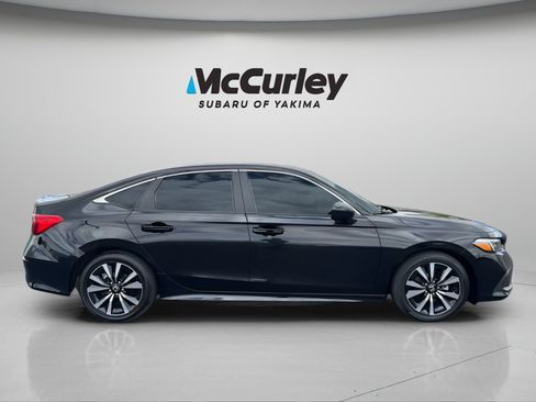 Used 2024 Honda Civic EX image 4