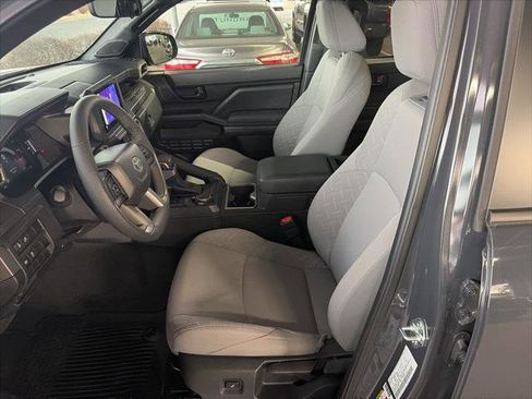 Certified 2025 Toyota Tacoma SR5 image 9