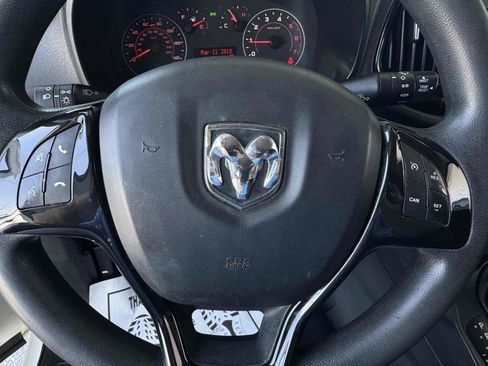 Used 2018 RAM ProMaster City Tradesman FWD image 18