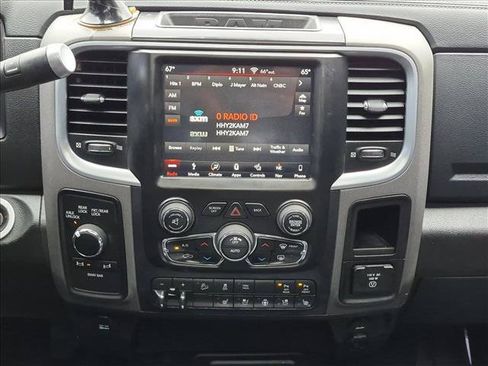 Used 2018 RAM 2500 Power Wagon w/ Leather & Luxury Group AWD/4WD image 14