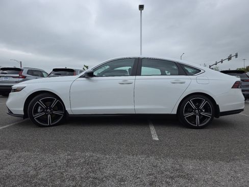 Used 2023 Honda Accord Sport image 13