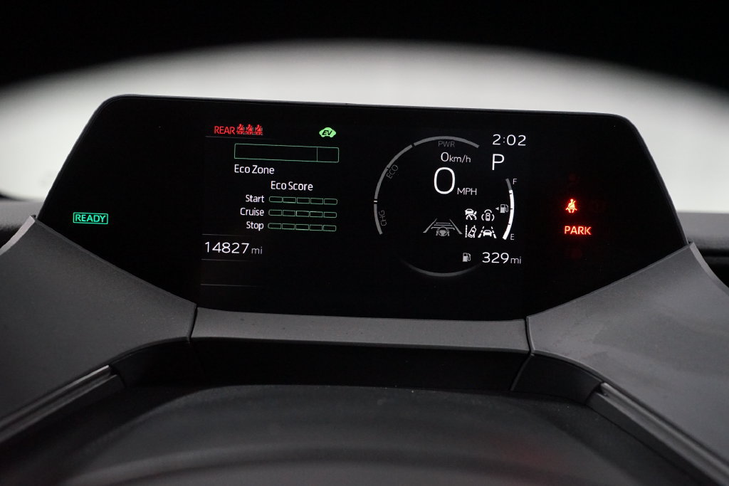Used 2024 Toyota Prius Limited w/ Limited Premium Package FWD image 15