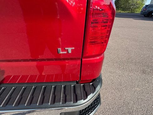 Used 2023 Chevrolet Silverado 1500 LT AWD/4WD image 37