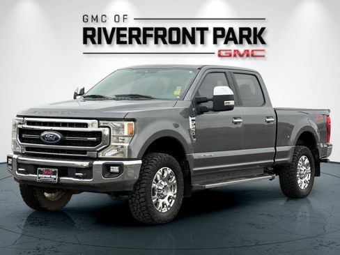 Used 2021 Ford F250 Lariat w/ Chrome Package image 7