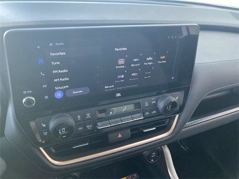 Certified 2024 Toyota Grand Highlander AWD Hybrid image 17
