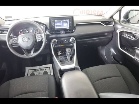 Used 2021 Toyota RAV4 XLE image 34
