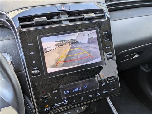 Certified 2022 Hyundai Tucson SEL image 12