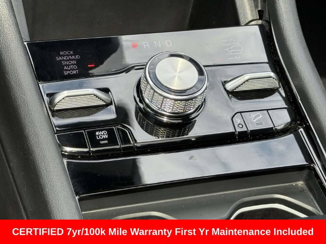 Used 2025 Jeep Grand Cherokee Summit w/ Obsidian Package AWD/4WD image 19