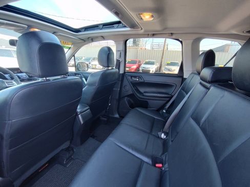Used 2014 Subaru Forester 2.5i Touring image 30