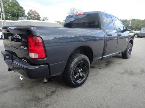 Used 2019 RAM 1500 Express AWD/4WD image 4