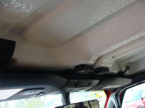 Used 2020 Jeep Wrangler Unlimited Sahara w/ Uconnect 4C Nav & Sound Group image 25