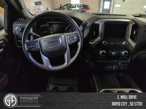 Used 2020 GMC Sierra 1500 Denali w/ Denali Ultimate Package AWD/4WD image 14