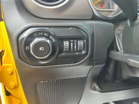 Used 2021 Jeep Wrangler Unlimited Sport AWD/4WD image 21
