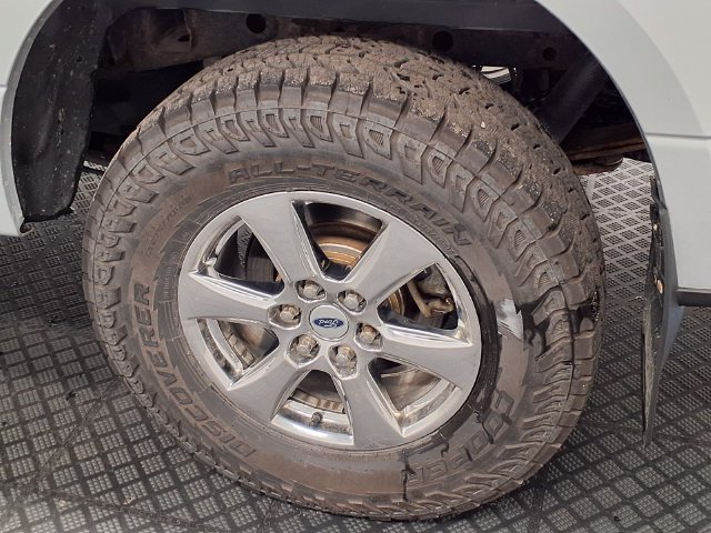 Used 2015 Ford F150 XLT w/ Equipment Group 302A Luxury AWD/4WD image 10