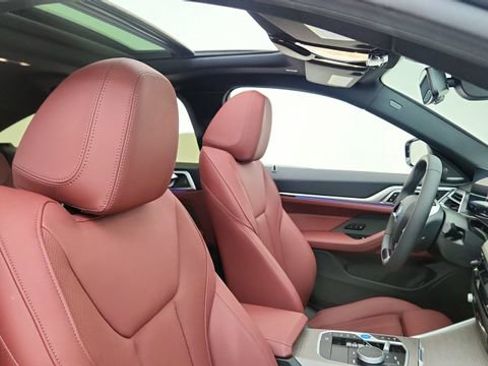 Used 2025 BMW i4 xDrive40i w/ Premium Package image 22