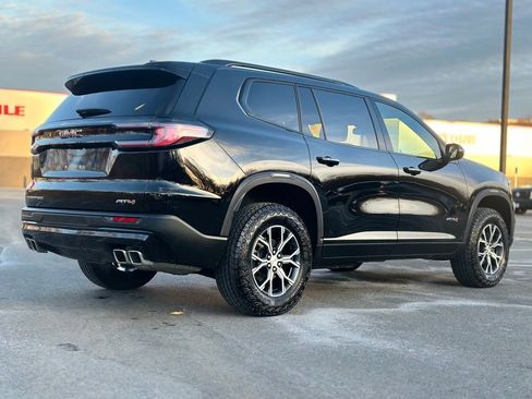 Used 2024 GMC Acadia AT4 image 6