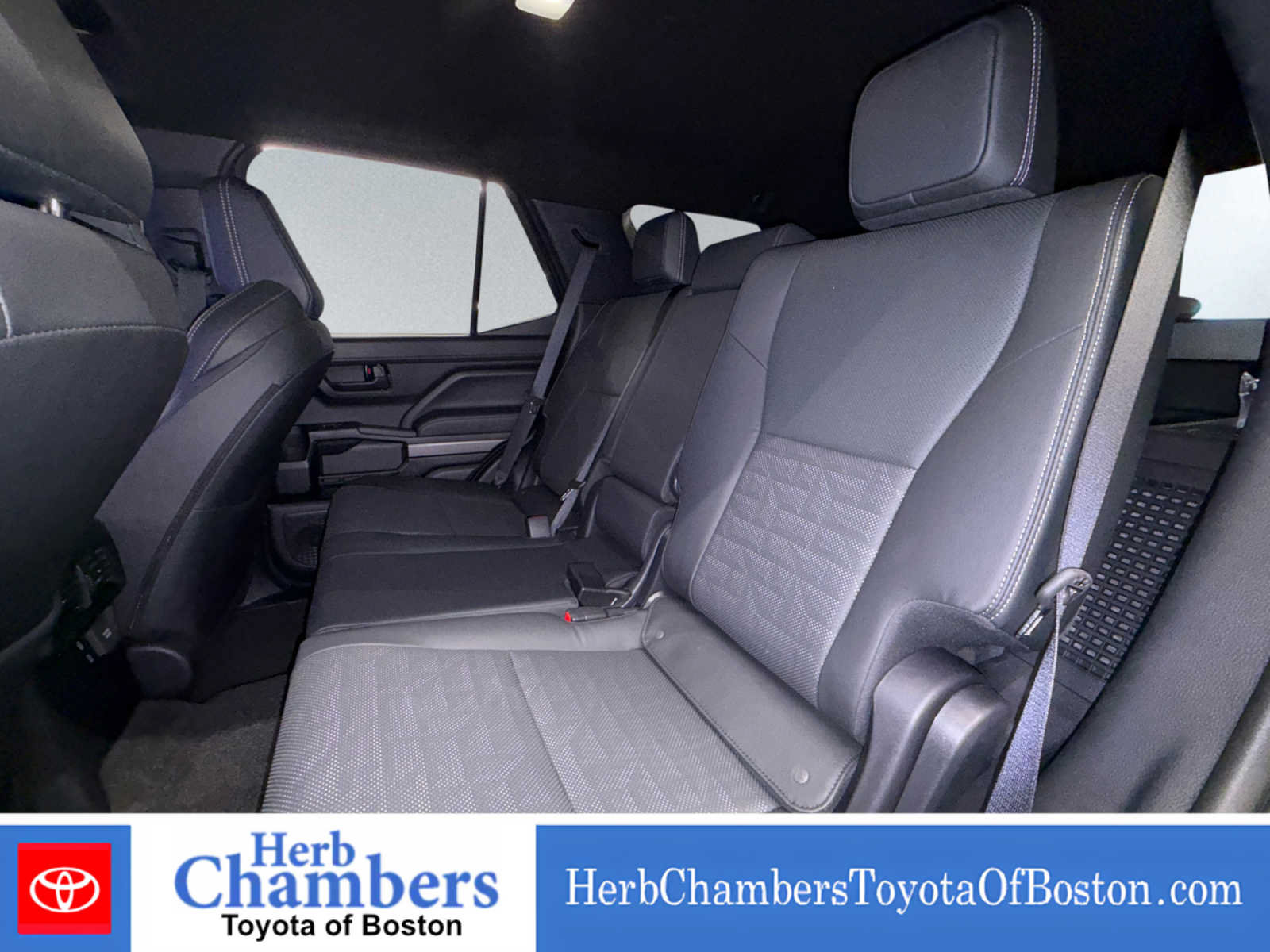 Used 2026 Toyota 4Runner TRD Off-Road Premium AWD/4WD image 17