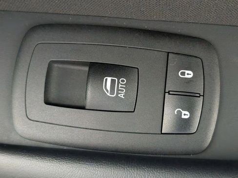 Used 2023 Dodge Challenger R/T w/ Blacktop Package image 29