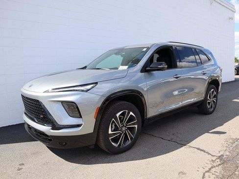 New 2026 Buick Enclave Sport Touring w/ Power Package image 3