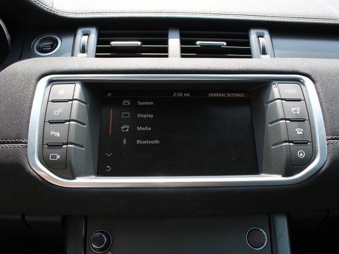 Used 2018 Land Rover Range Rover Evoque SE Premium AWD/4WD image 26