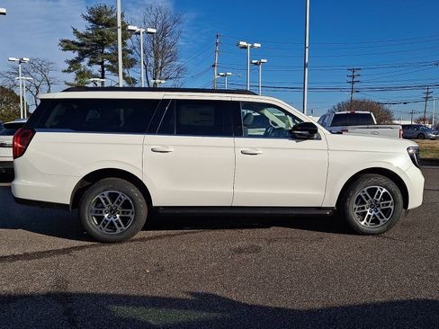 New 2026 Ford Expedition Max Active AWD/4WD image 8