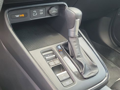 Used 2025 Honda CR-V EX image 29