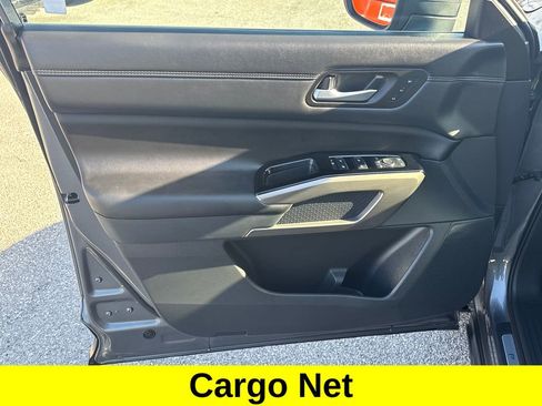 Used 2024 Nissan Pathfinder Platinum w/ Cargo Package image 11