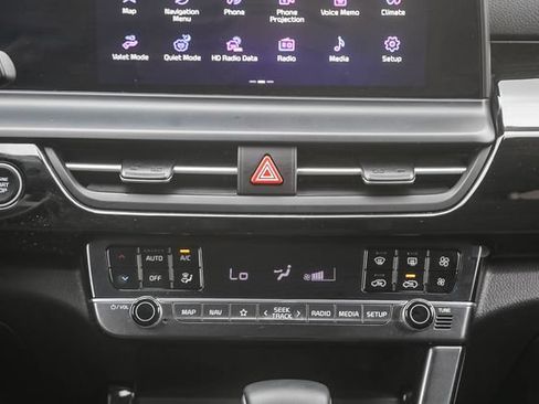 Certified 2024 Kia Seltos S FWD image 15