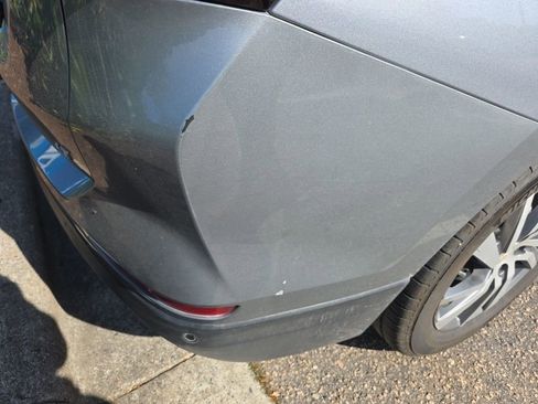 Used 2024 Chevrolet Equinox LT image 10