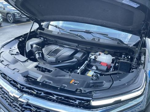 Certified 2024 Chevrolet Traverse Z71 AWD/4WD image 30