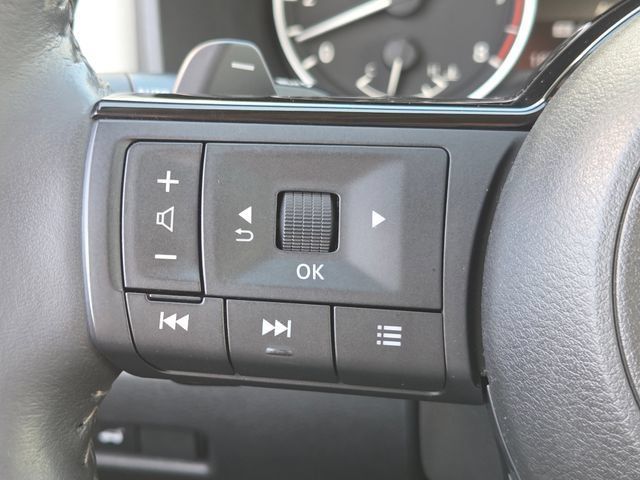 Used 2021 Nissan Rogue SV w/ Premium Package AWD/4WD image 17