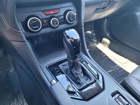Used 2021 Subaru Crosstrek 2.5i Sport w/ Moonroof Package AWD/4WD image 19