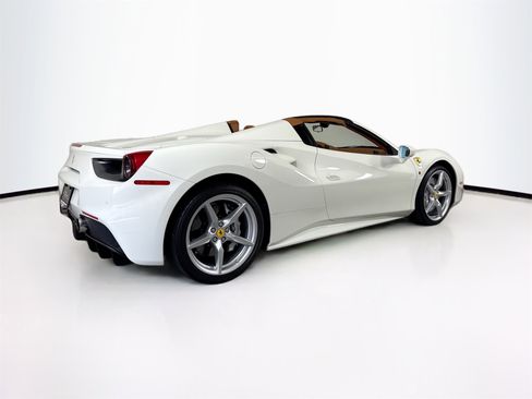 Certified 2019 Ferrari 488 Spider image 7