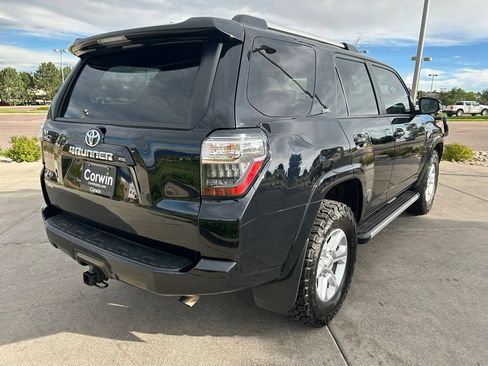 Used 2023 Toyota 4Runner SR5 Premium w/ Moonroof Package AWD/4WD image 8
