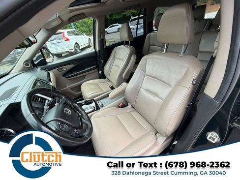 Used 2016 Honda Pilot Touring image 12