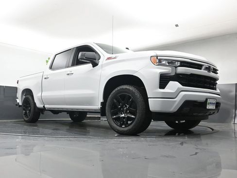 New 2026 Chevrolet Silverado 1500 RST w/ Convenience Package II AWD/4WD image 24
