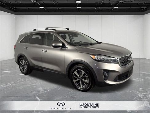 Used 2019 Kia Sorento EX image 7