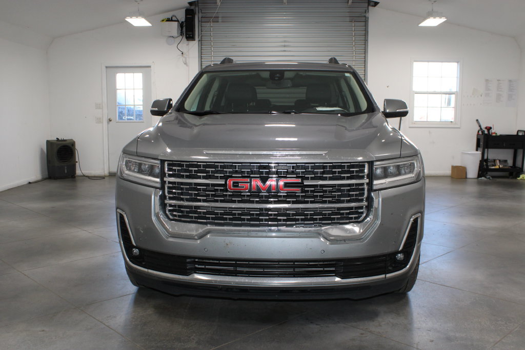 Used 2023 GMC Acadia Denali FWD image 3