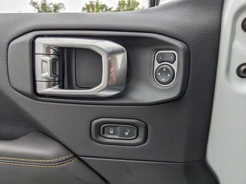 New 2025 Jeep Wrangler Unlimited Rubicon 392 image 58